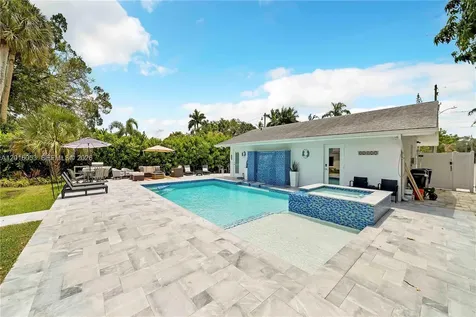 27237 Rio Vista Circle Bonita Springs FL 34135