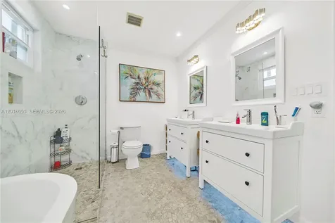 27237 Rio Vista Circle Bonita Springs FL 34135