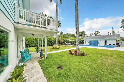 27237 Rio Vista Circle Bonita Springs FL 34135