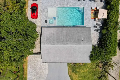 27237 Rio Vista Circle Bonita Springs FL 34135