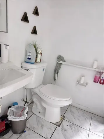 188 Cutler Bay FL 33157