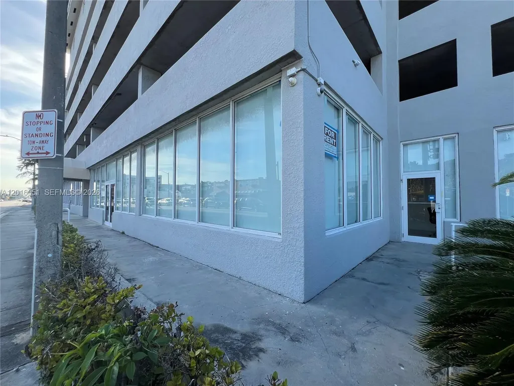 2217 NW 7th Street Miami FL 33125