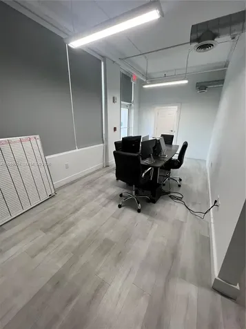 2217 NW 7th Street Miami FL 33125