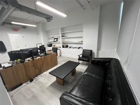 2217 NW 7th Street Miami FL 33125