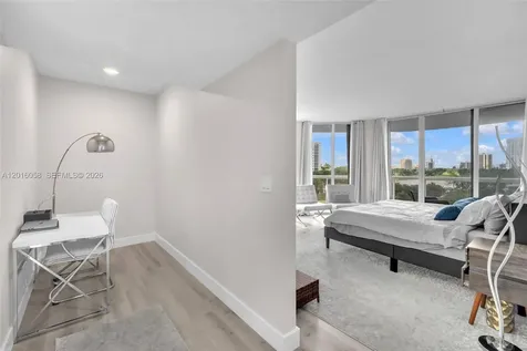 20191 E Country Club Drive Aventura FL 33180
