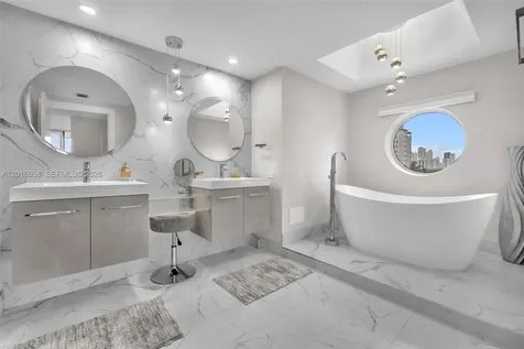 20191 E Country Club Drive Aventura FL 33180