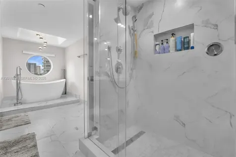20191 E Country Club Drive Aventura FL 33180
