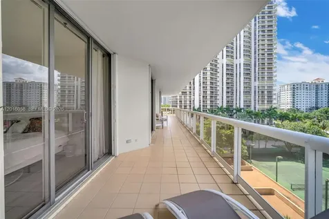 20191 E Country Club Drive Aventura FL 33180