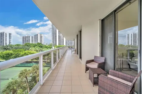 20191 E Country Club Drive Aventura FL 33180