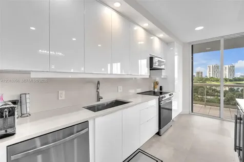20191 E Country Club Drive Aventura FL 33180