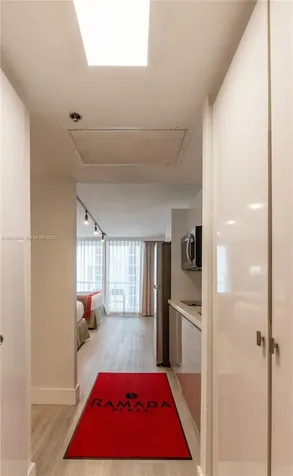19201 Collins Avenue Sunny Isles Beach FL 33160