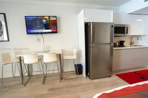 19201 Collins Avenue Sunny Isles Beach FL 33160