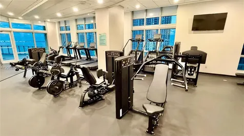 300 S Biscayne Boulevard Miami FL 33131