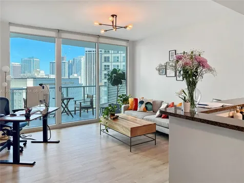 300 S Biscayne Boulevard Miami FL 33131