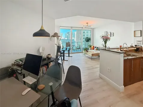 300 S Biscayne Boulevard Miami FL 33131