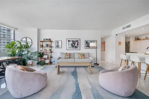 20 Island Avenue Miami Beach FL 33139