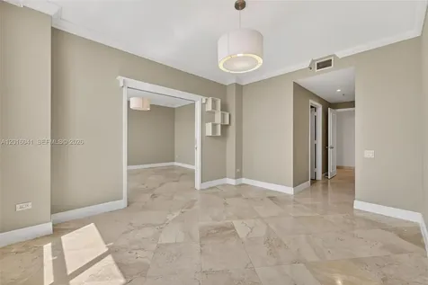 808 Brickell Key Drive Miami FL 33131