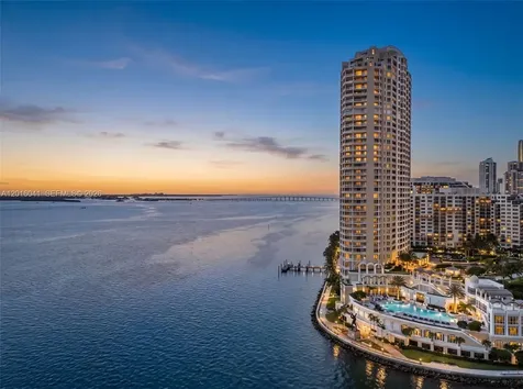 808 Brickell Key Drive Miami FL 33131
