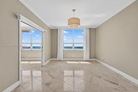 808 Brickell Key Drive Miami FL 33131