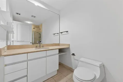 808 Brickell Key Drive Miami FL 33131