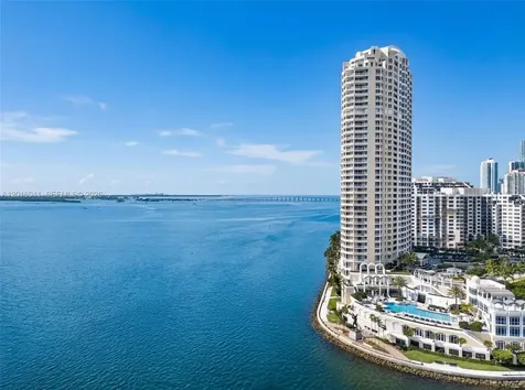 808 Brickell Key Drive Miami FL 33131