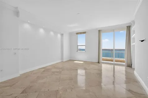 808 Brickell Key Drive Miami FL 33131