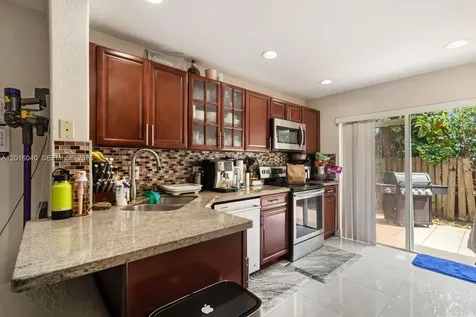 5605 NW 109th Avenue Doral FL 33178