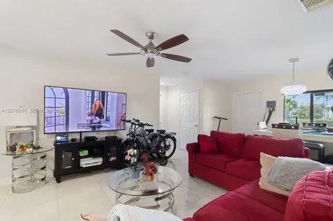 5605 NW 109th Avenue Doral FL 33178