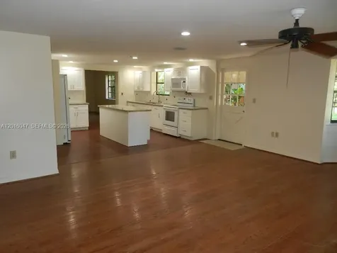 18950 SW 240th Street Homestead FL 33031