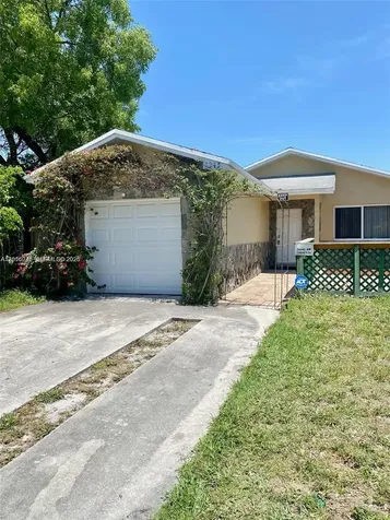 2345 Douglas Street Hollywood FL 33020