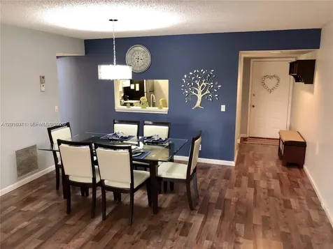 1300 SW 125th Avenue Pembroke Pines FL 33027