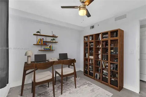 816 NW 11th Street Miami FL 33136