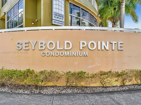 816 NW 11th Street Miami FL 33136