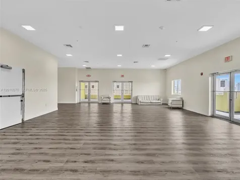 816 NW 11th Street Miami FL 33136