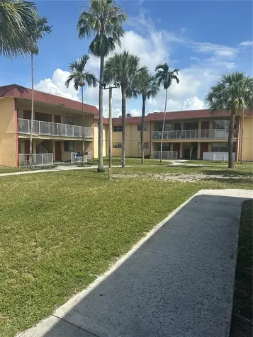 850 E Commercial Boulevard Oakland Park FL 33334