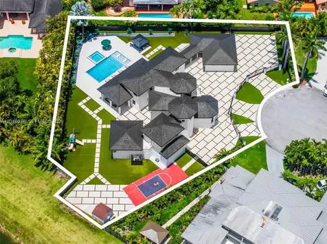 9881 SW 148th Terrace Miami FL 33176