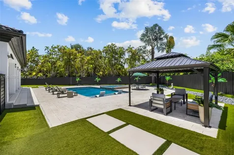 9881 SW 148th Terrace Miami FL 33176