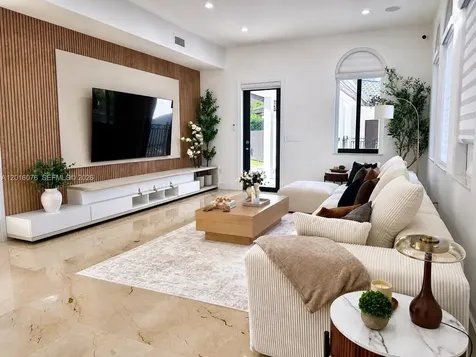 9881 SW 148th Terrace Miami FL 33176