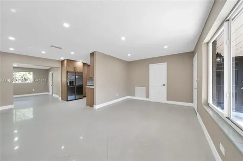 2512 Alcazar Drive Miramar FL 33023