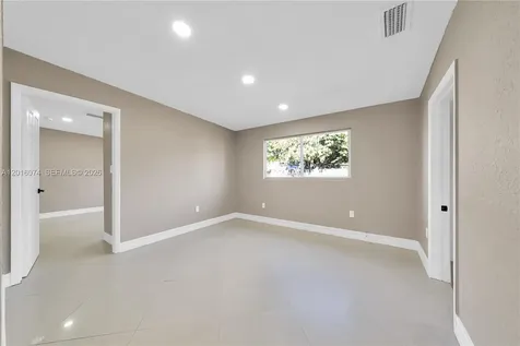 2512 Alcazar Drive Miramar FL 33023