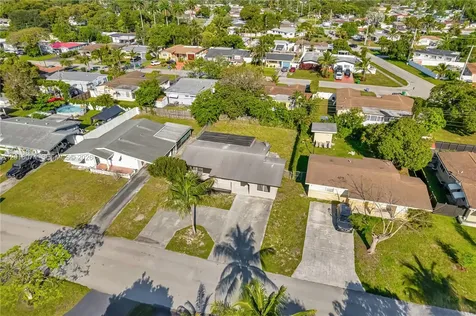 2512 Alcazar Drive Miramar FL 33023