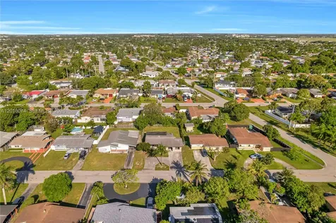 2512 Alcazar Drive Miramar FL 33023