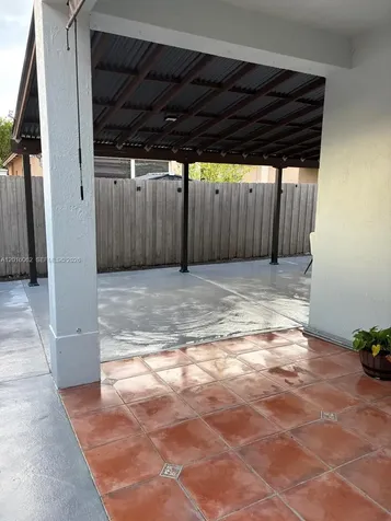 2120 NE 37th Road Homestead FL 33033