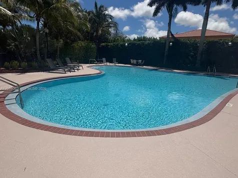 2120 NE 37th Road Homestead FL 33033