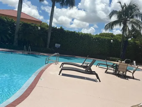 2120 NE 37th Road Homestead FL 33033