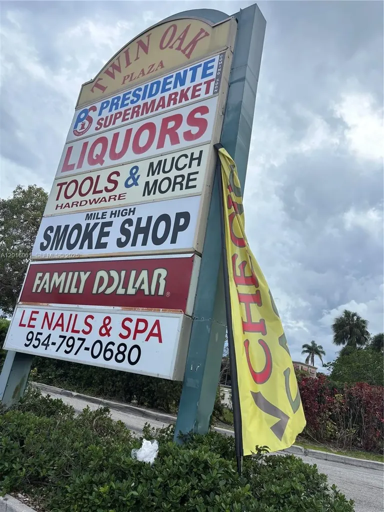 3261 Davie Boulevard Fort Lauderdale FL 33312