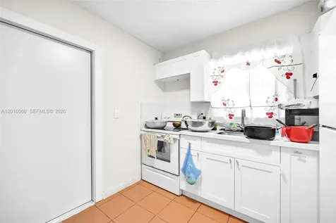 2352 NW 102nd Street Miami FL 33147