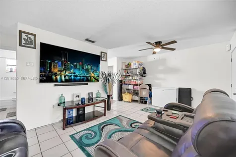 2352 NW 102nd Street Miami FL 33147