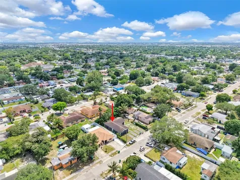 2352 NW 102nd Street Miami FL 33147