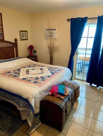 15610 NE 6th Avenue Miami FL 33162